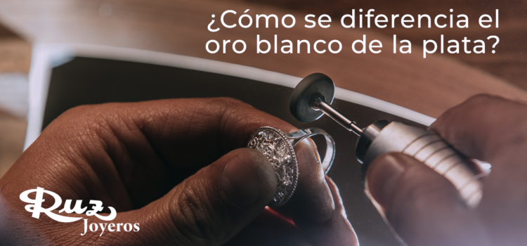 Cómo se diferencia el oro blanco de la plata