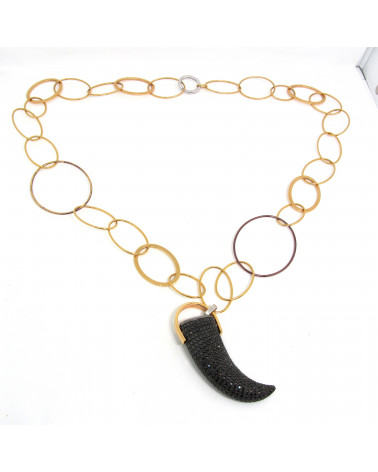 Collar Pesavento